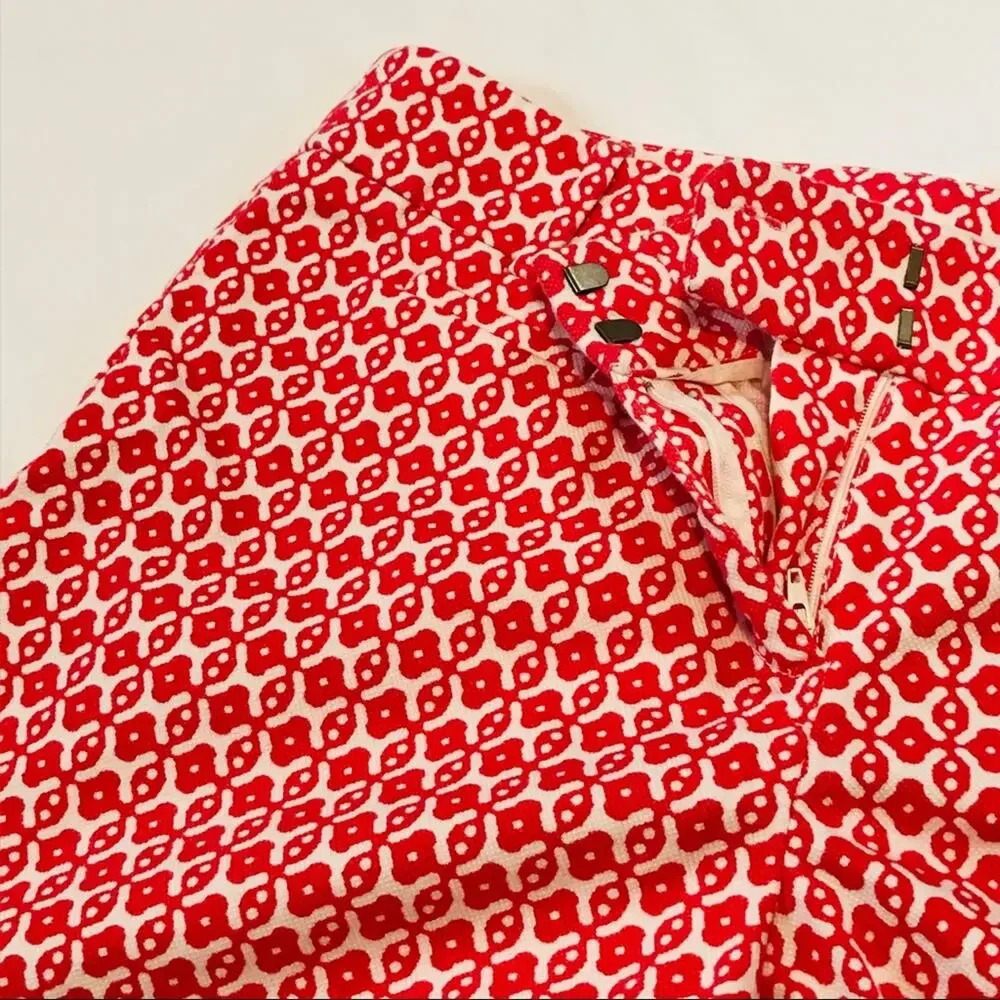 LOFT Riviera Short - Picture 2 of 5